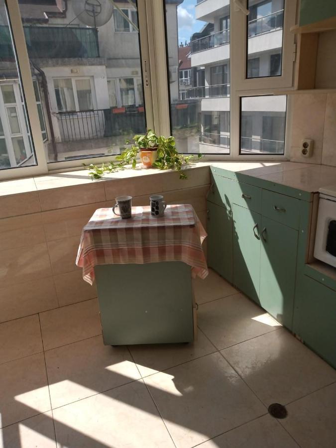 Spacious Beautiful Apartment - Prime Location Varna Eksteriør billede